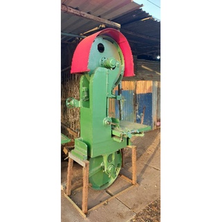 Jual bandsaw store