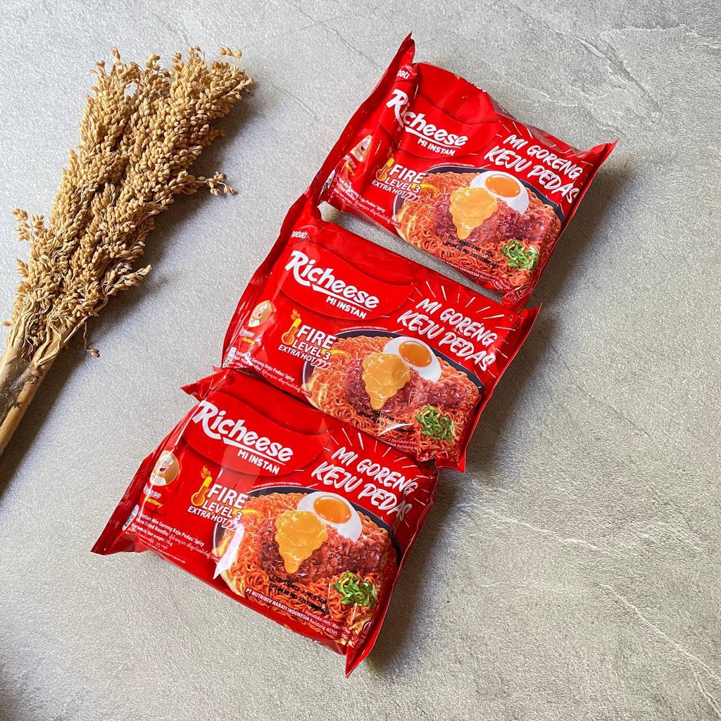 Jual Richeese Nabati Mie Goreng dan Ramen Keju | Shopee Indonesia