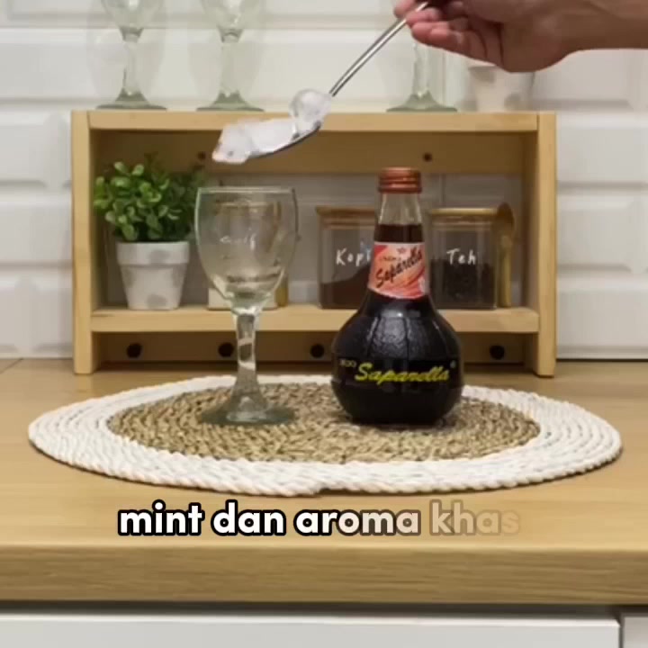 Jual Indo Saparella Minuman Jadul Jogya atau Limun Soda atau Soft Drink ...