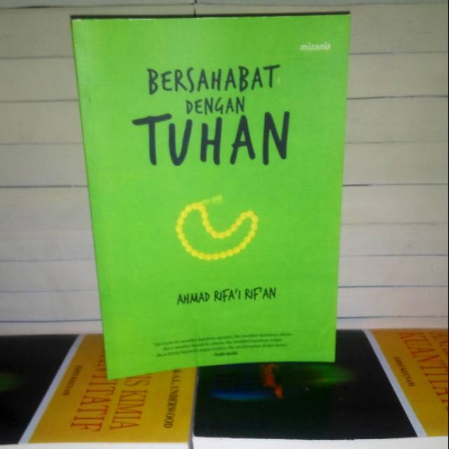 Jual BERSAHABAT DENGAN TUHAN - AHMAD RIFAI RIFAN | Shopee Indonesia
