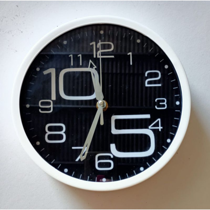 Jual Jam dinding wall clock dekorasi souvenir hadiah ulang tahun murah