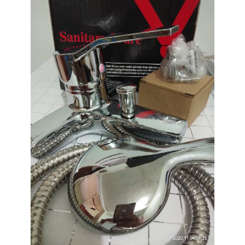 Jual KRAN PANAS DINGIN/KRAN BATHUB, SANITARY WARES. | Shopee Indonesia