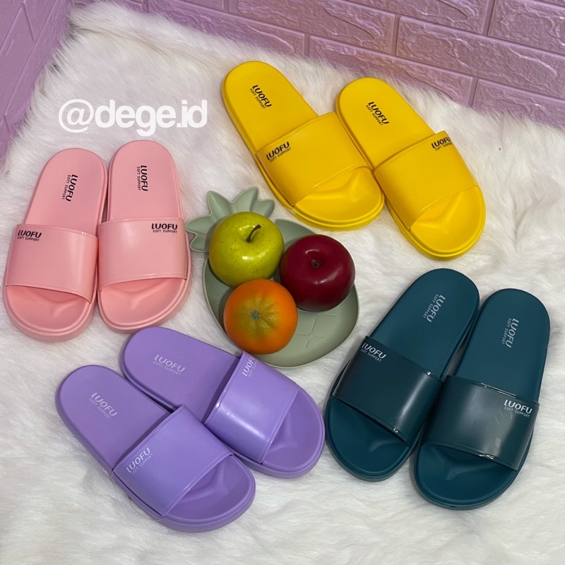 Jual sandal jelly slip on wanita motif polos merk luofu Shopee