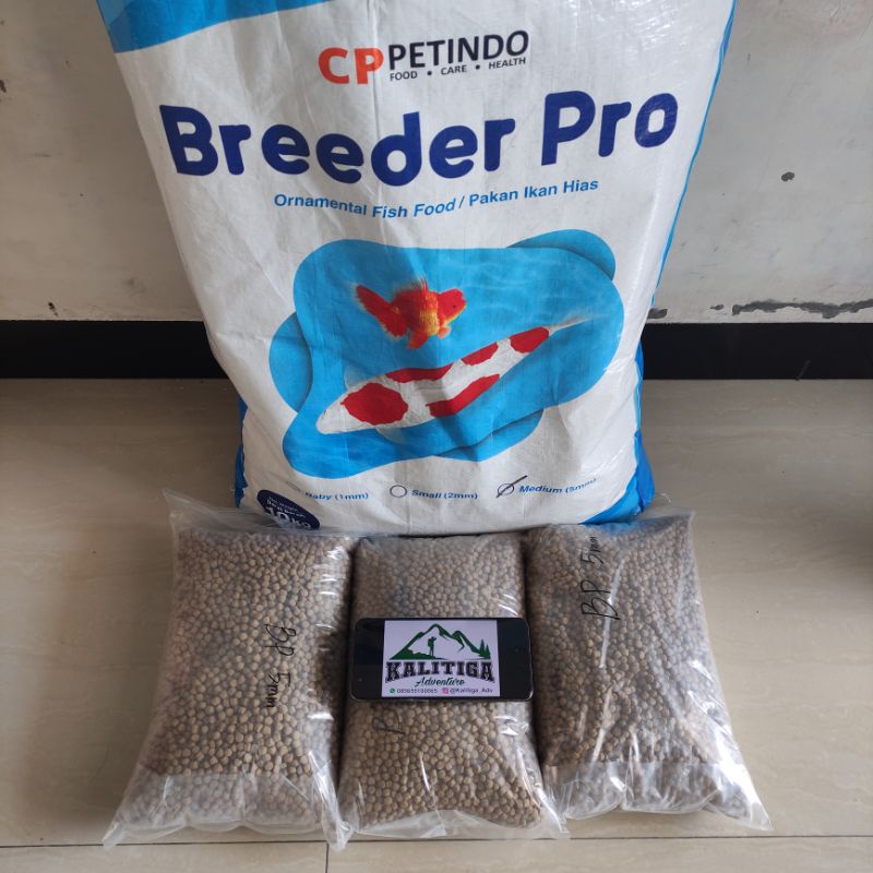 Jual Pakan Ikan Hias Koi Breeder Pro 1kg | Shopee Indonesia