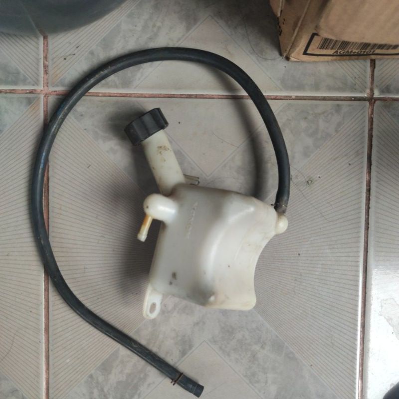 Jual tabung resevior ( tabung cadangan coolant) tabung air radiator old ...
