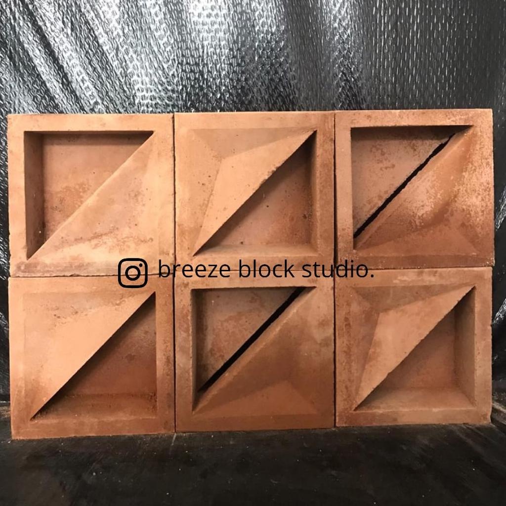 Jual roster / loster terracotta jalusi segitiga 20X20 | Shopee Indonesia