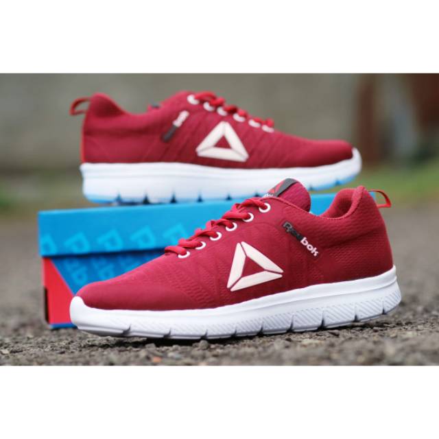 Jual Sepatu reebok terbaru merah | Shopee Indonesia