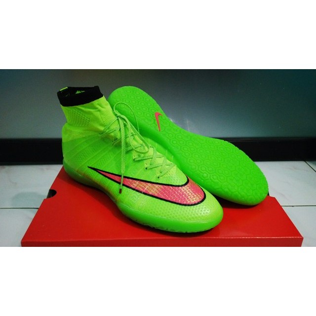 harga sepatu futsal nike mercurial superfly