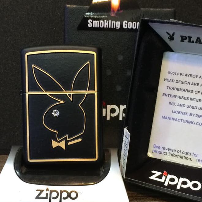 Accendino Zippo Playboy Swarovski 28816 *18929 pelusciamo store