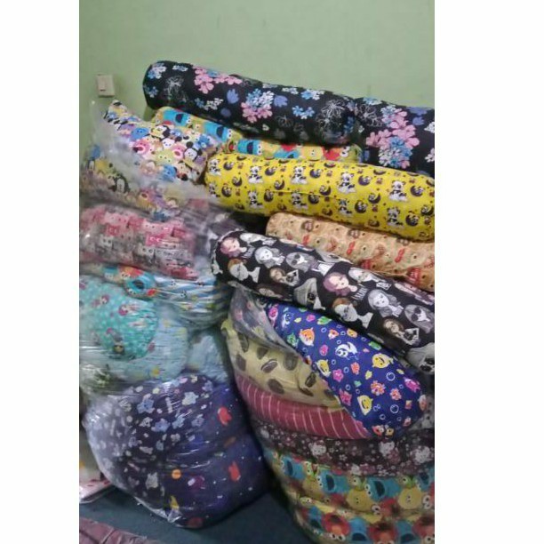 Jual Guling Squishy Motif Karakter (isian Memoryfoam) | Shopee Indonesia