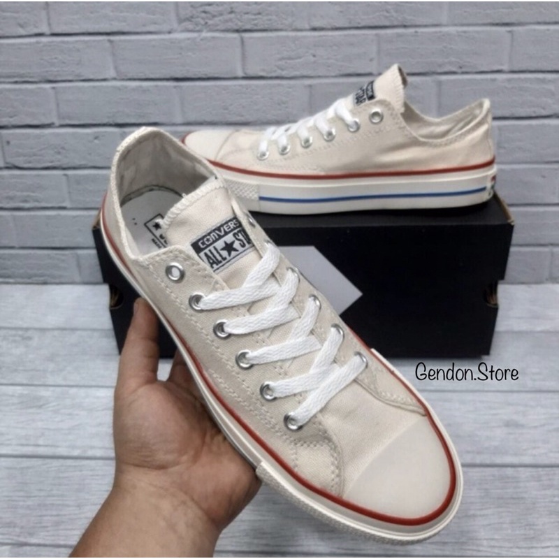 Sepatu store converse cream