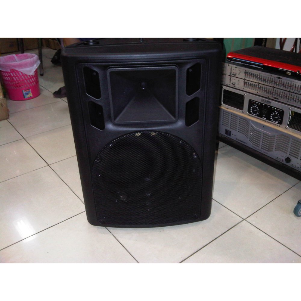 Box speaker store monitor 12 inch