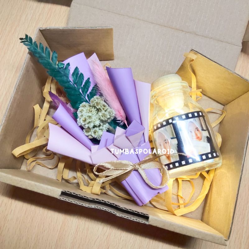 Jual [TP] GIFT BOX MINI BOUQUET, PHOTO IN A BOTTLE LED - HADIAH WISUDA ...