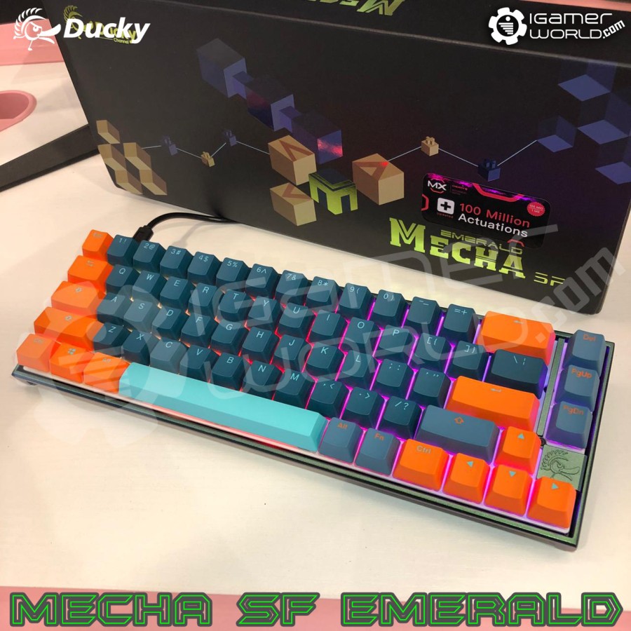 Ducky Mecha SF Radiant Emerald 限定モデル 銀軸ゲーミングキーボード