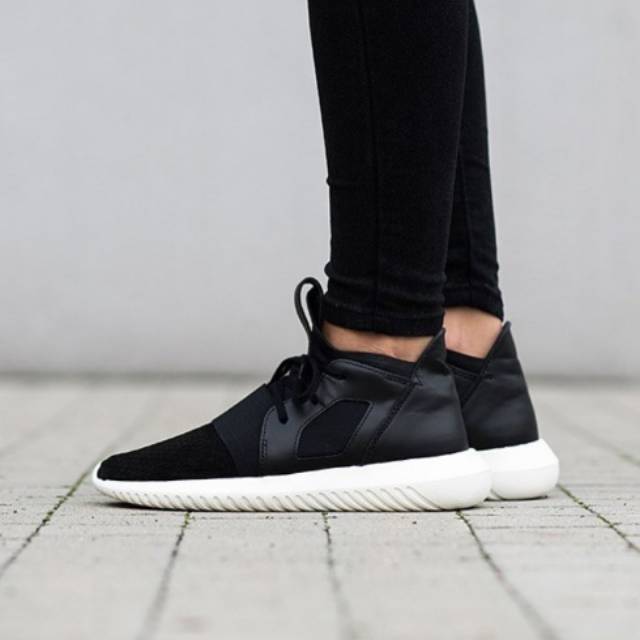 Harga adidas tubular outlet defiant