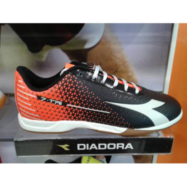 Diadora 7 hotsell tri id