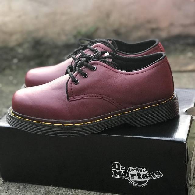 Jual Sepatu Model Docmart 3 Holes Maroon (Kulit Sapi Asli)Docmart pria ...