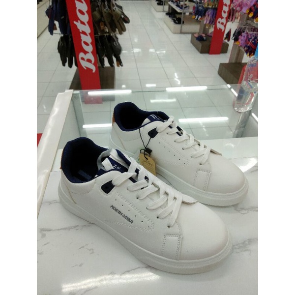 Jual sepatusneakers | Shopee Indonesia