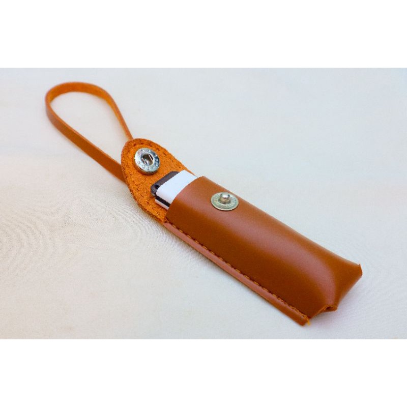 Jual Accessories Dompet / Tempat simpan Flashdisk kulit | Shopee Indonesia
