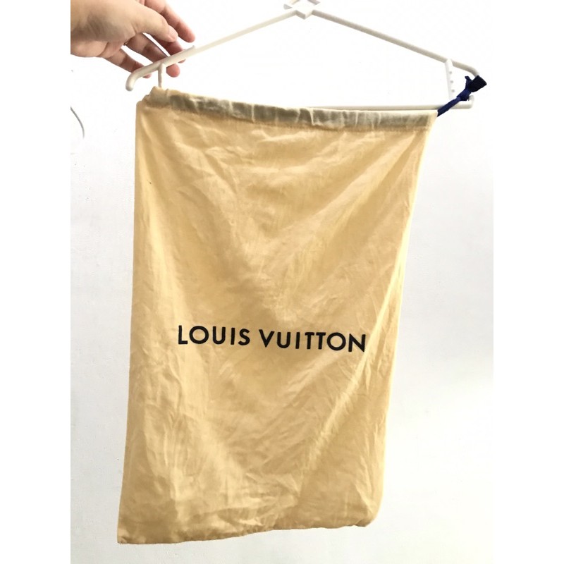 Jual dustbag lv wallet / dust bag louis vuitton / dust bag wallet lv - Kab.  Bogor - Snackultahjakarta