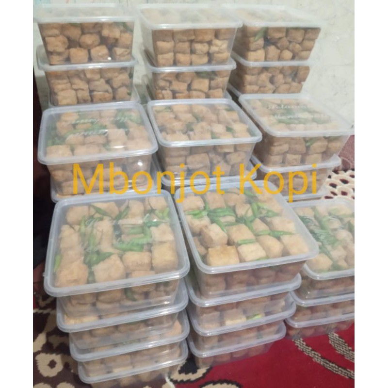 Jual Tahu Pong isi 50 pcs dalam kemasan box (kontainer)+rawit hijau ...