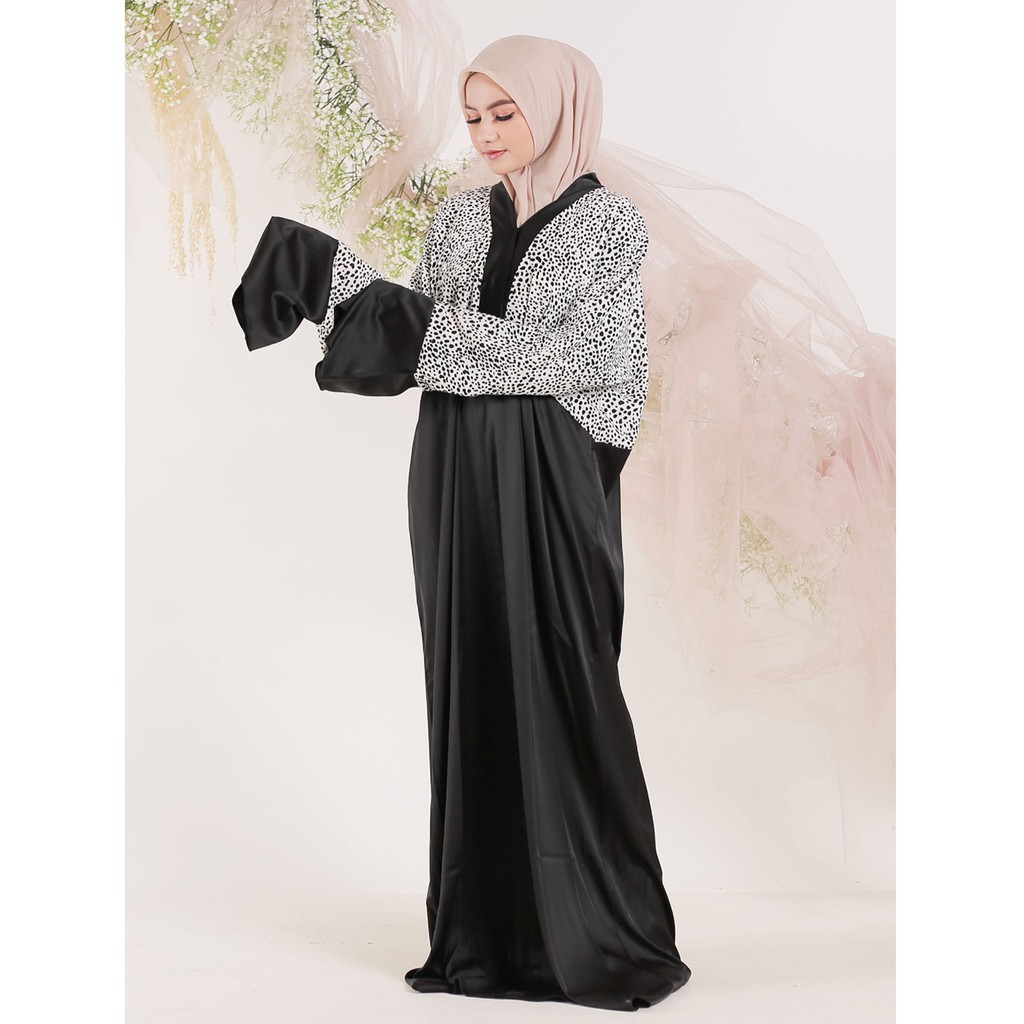 Jual ASPUT - Black Dots Mukena Abaya Hitam Premium by Aprilia | Shopee ...