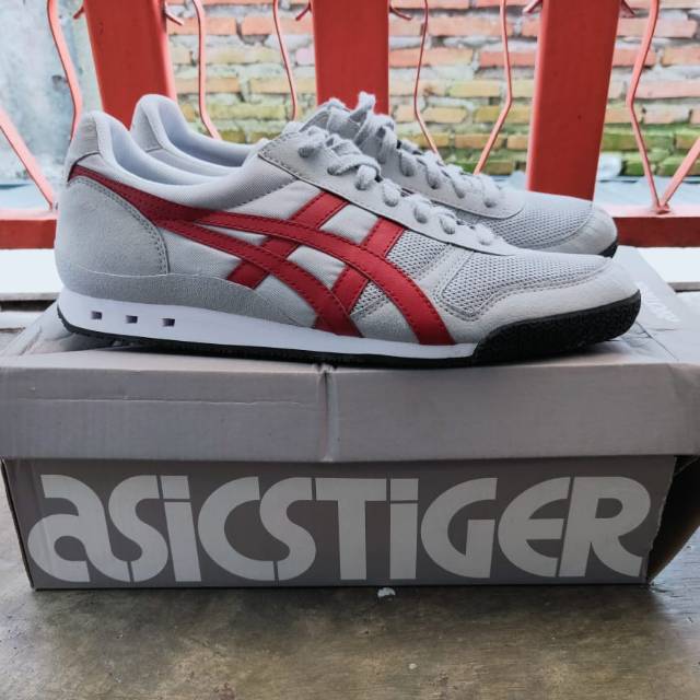 Jual onitsuka shop tiger ultimate 81