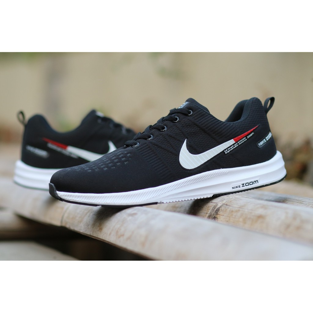 Sepatu nike outlet zoom running