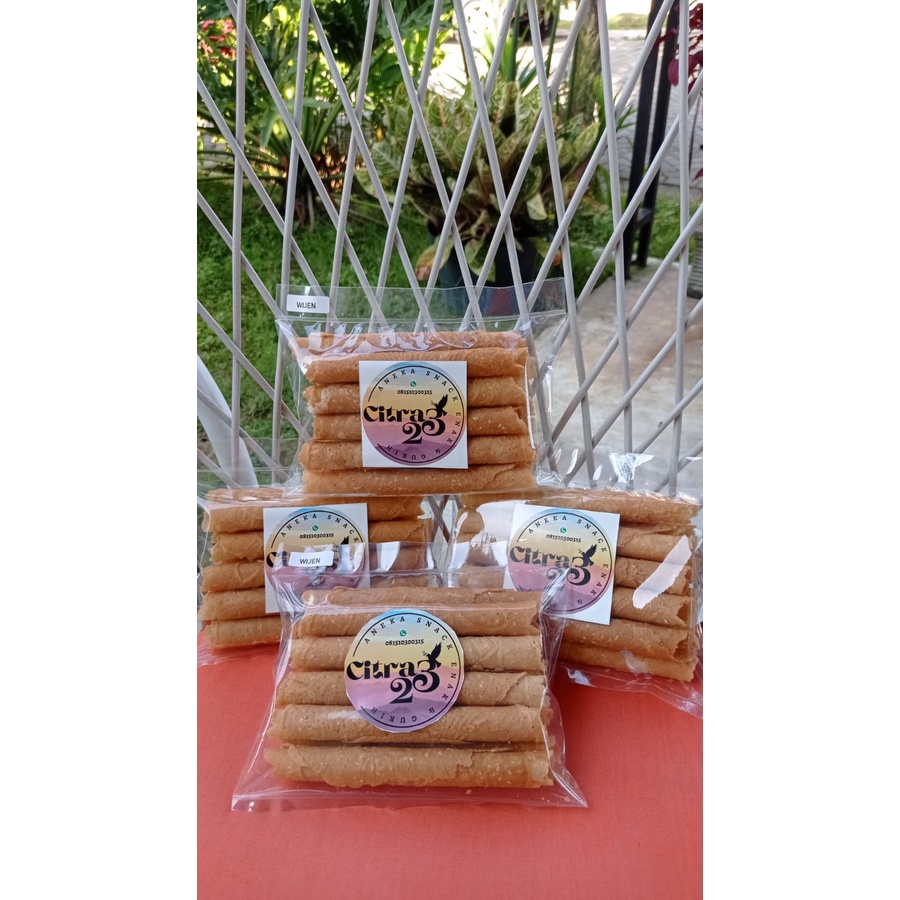 Jual SEMPRONG LIPAT/SEMPRONG ROLL RASA WIJEN HOMEMADE - ENAK, RENYAH ...