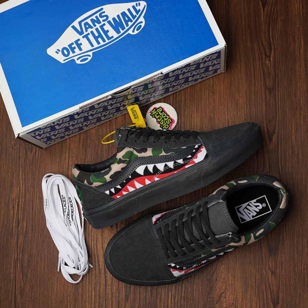 Sepatu vans 2025 x bape