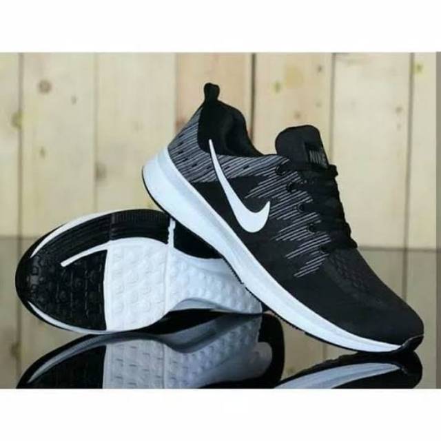 Harga sneakers nike clearance original