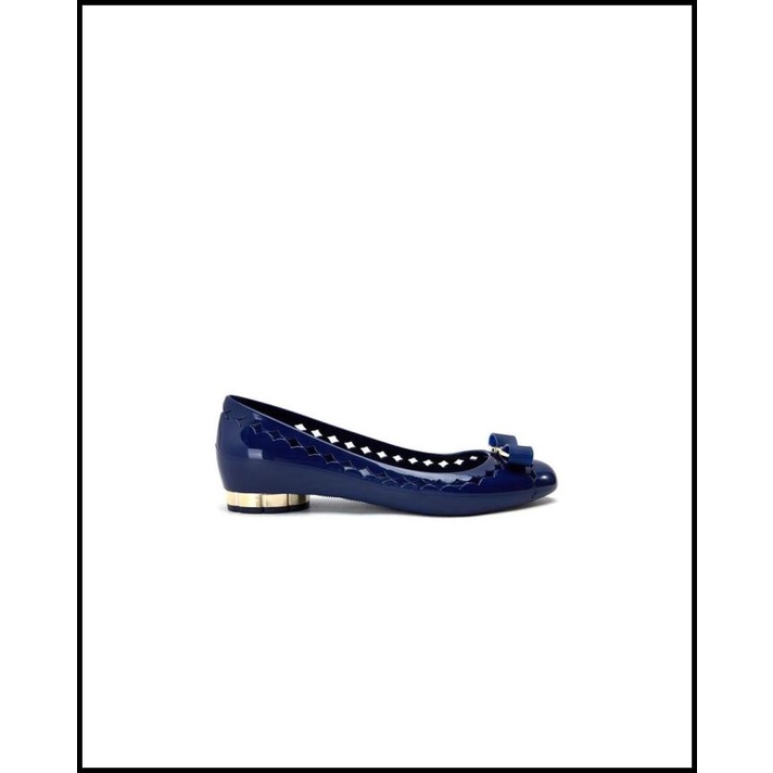 Salvatore ferragamo flower heel jelly ballet flat hot sale