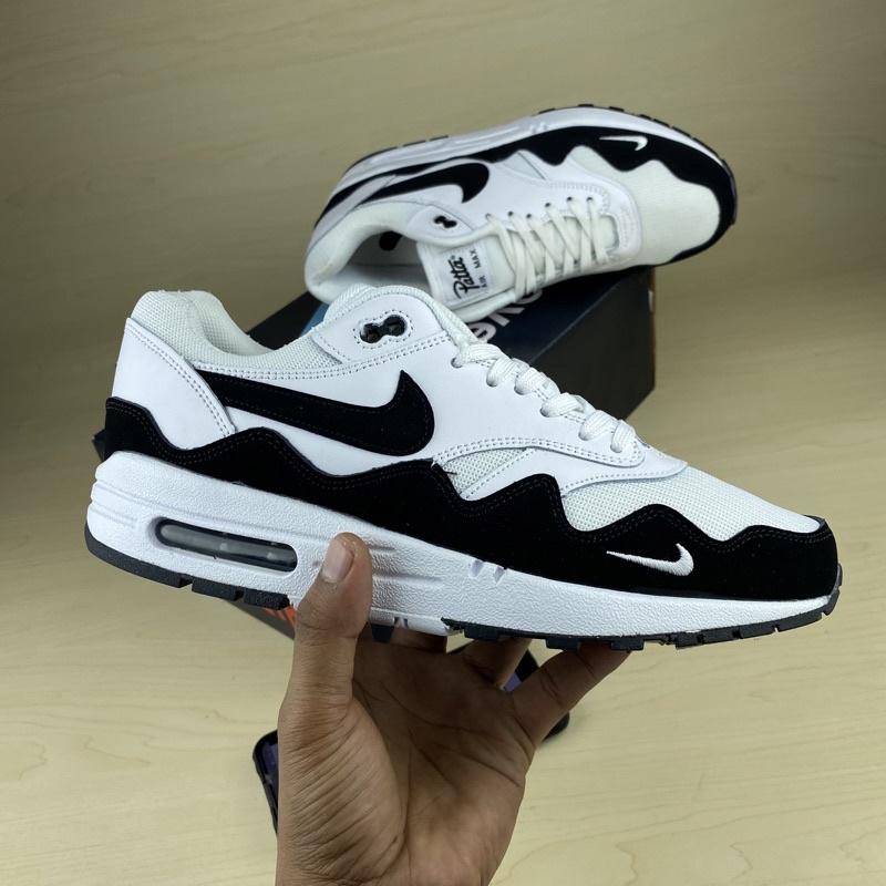 Nike air max one hitam putih sales