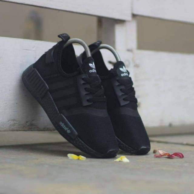 adidas gazelle silver green womens Adidas Women's NMD R1 Shoes