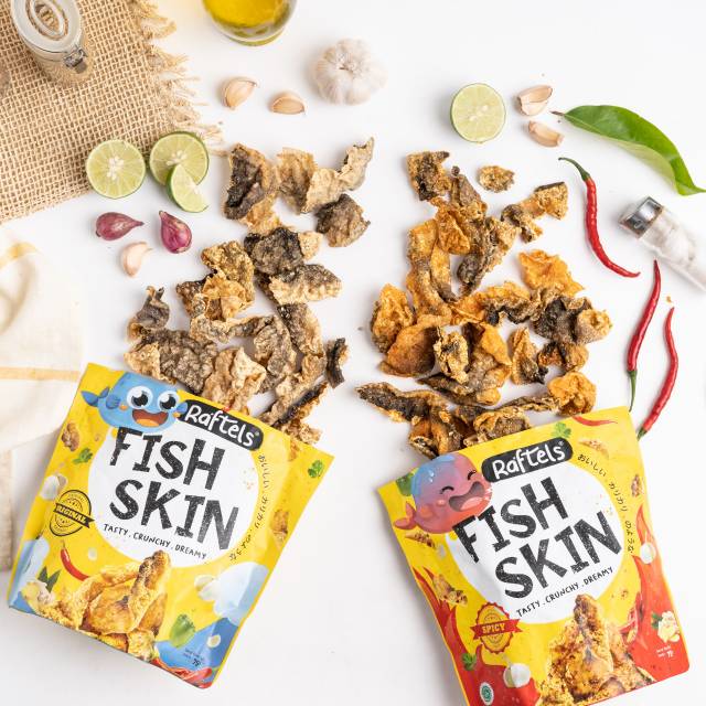 Jual Raftels Fish Skin SPICY - Snack Keripik Kulit Ikan | Shopee Indonesia