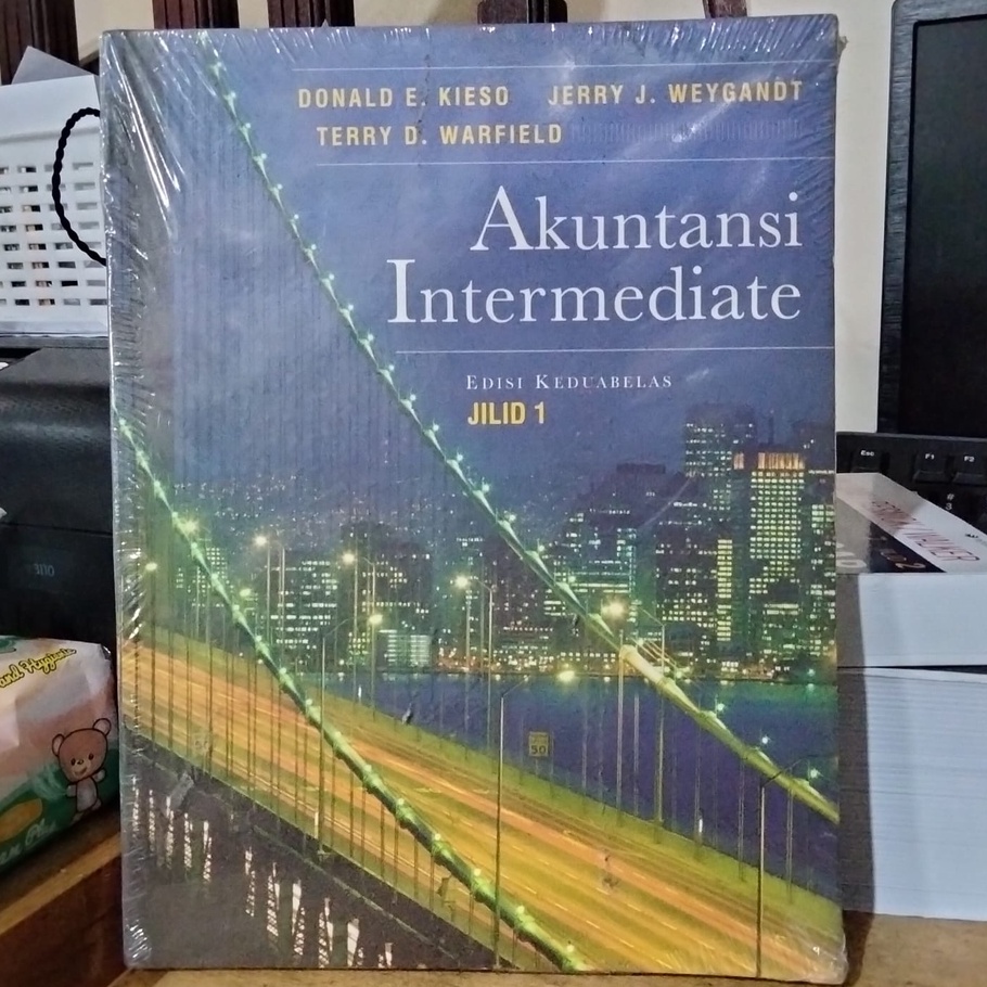 Jual Akuntansi Intermediate Jilid 1 Edisi 12 By Kieso Weygandt Warfield ...