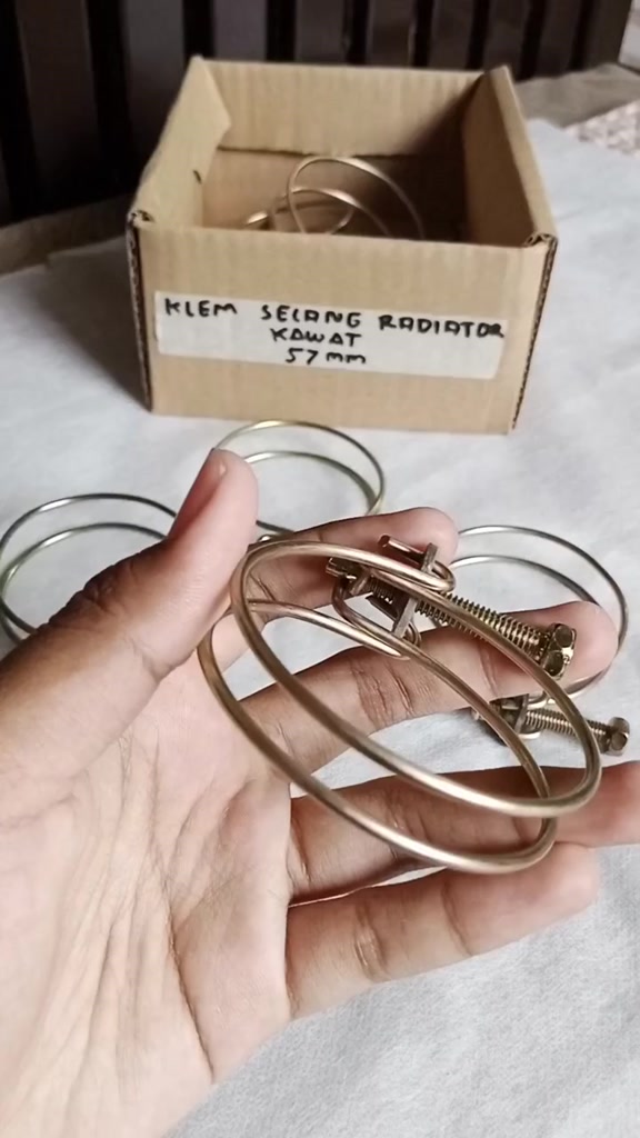 Jual Klem Kawat Hose Clamp ukuran 57 mm Klem Selang Radiator Mobil Truk ...