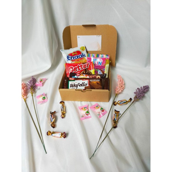 Jual Hddh Hampers Snack Box Termurah Gift Kado Wisuda Hampers Lebaran Snack Box Isi Pcs