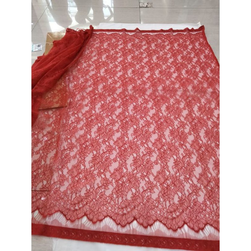 Jual kain Lace panel chantily merah darah | Shopee Indonesia