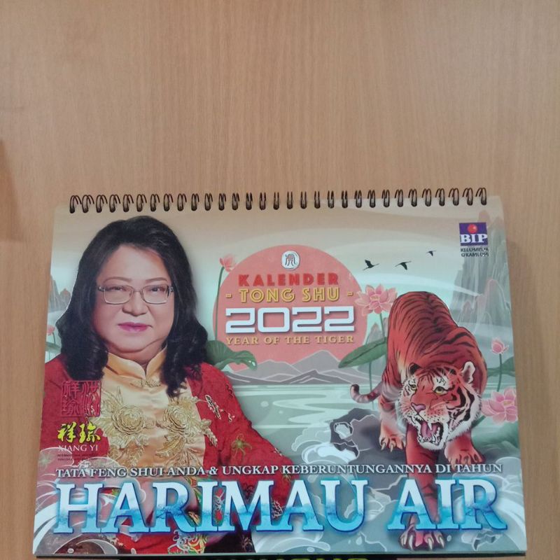 Jual KALENDER TONG SHU 2022 FENG SHUI HARIMAU AIR Shopee Indonesia