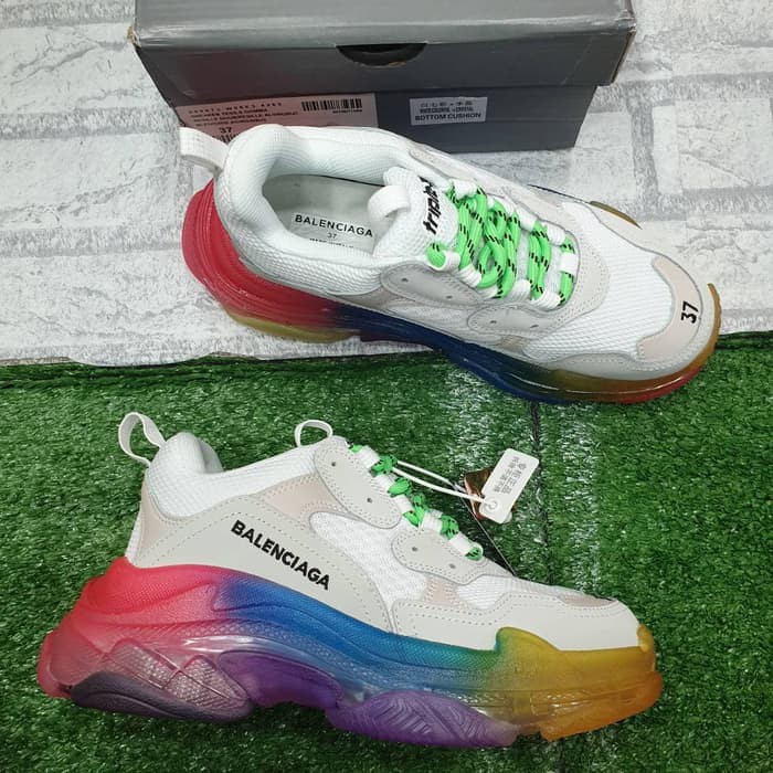 Sepatu Balenciaga Triple S Clear Sole Rainbow Sport Import Original Running Terbaru