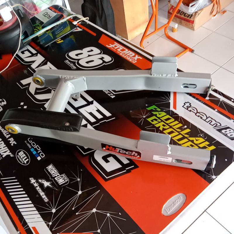 Jual Swing Arm / Sasis Modifikasi Kawasaki Kaze Hutech silver | Shopee ...