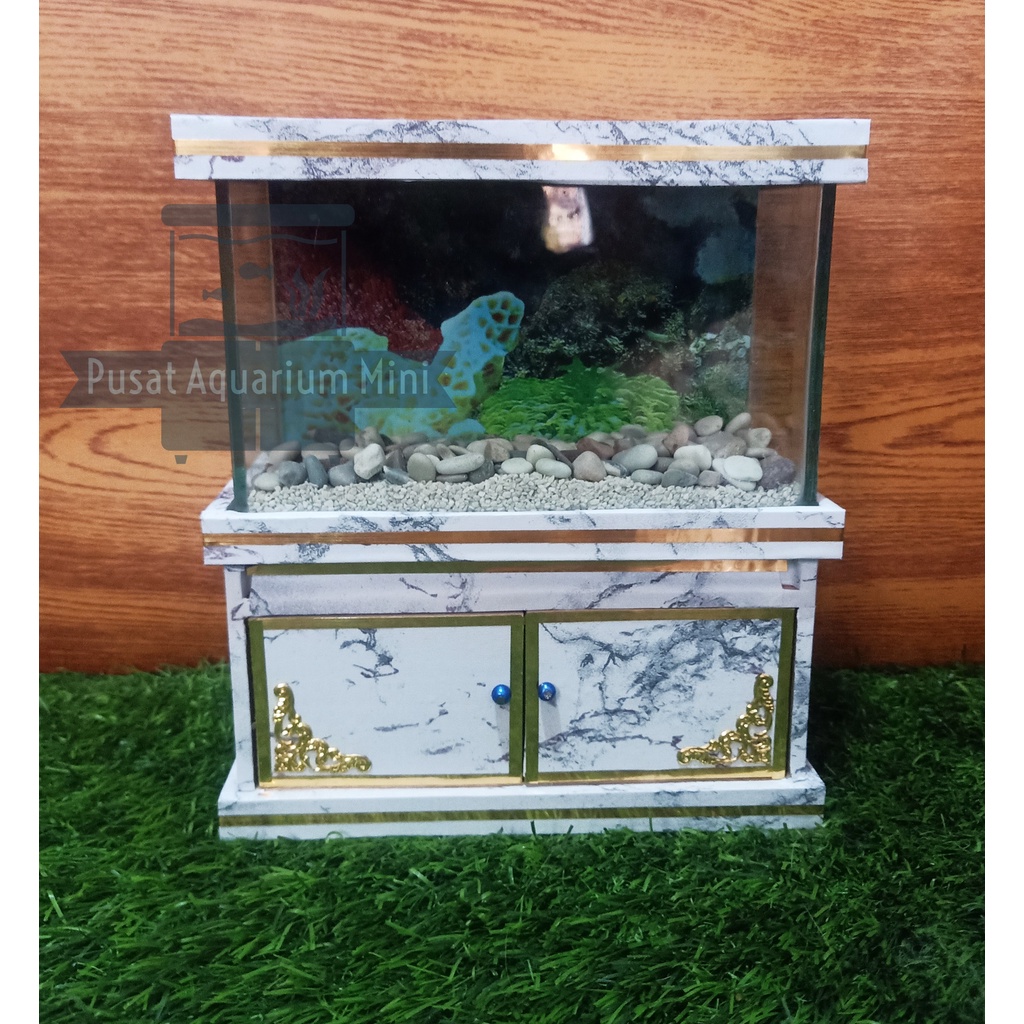 Jual Aquarium Mini + Meja Lemari Free Batu Hias / Aquarium Cupang ...