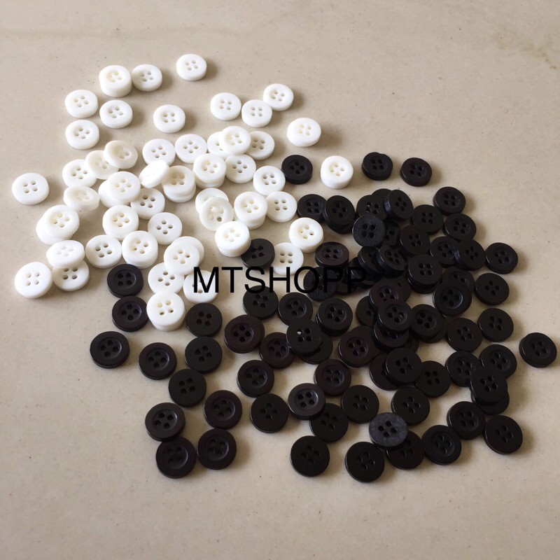 Jual Kancing baju berukuran 9 mm-hitam/putih | Shopee Indonesia