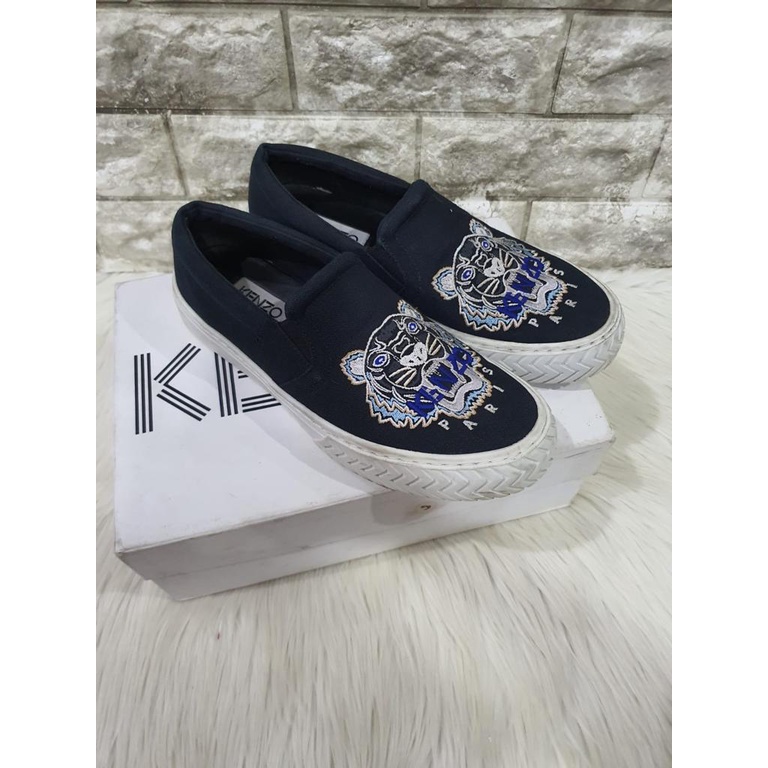 Kenzo tiger hot sale slip on