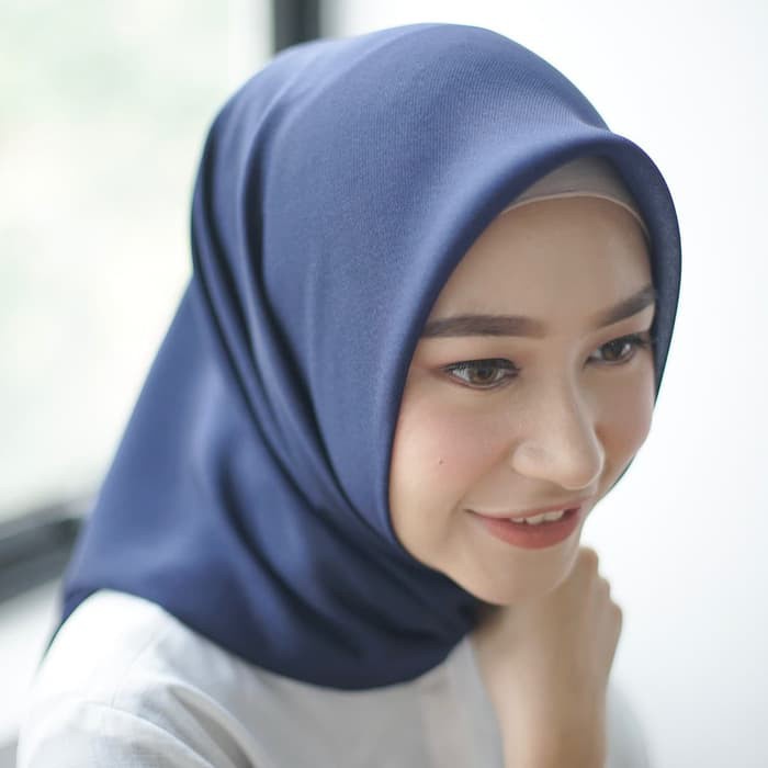 Jual HARGA TERMURAH JILBAB BELLA SQUARE SEGI EMPAT / HIJAB BELLA SQUARE ...