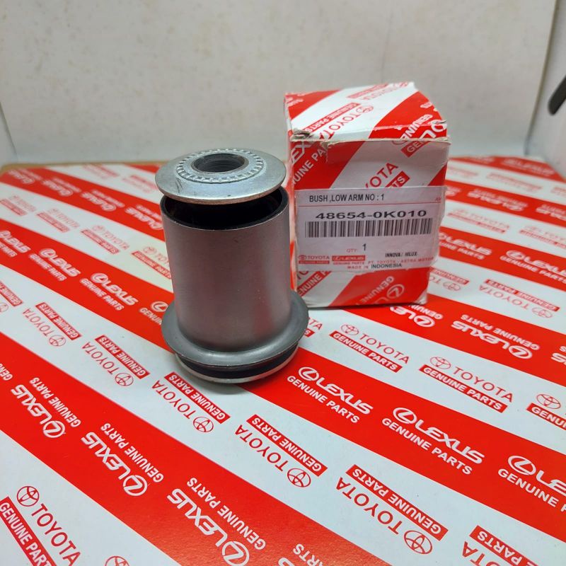 Jual BUSING BUSHING LOWER ARM BAWAH KECIL HILUX SC INOVA | Shopee Indonesia