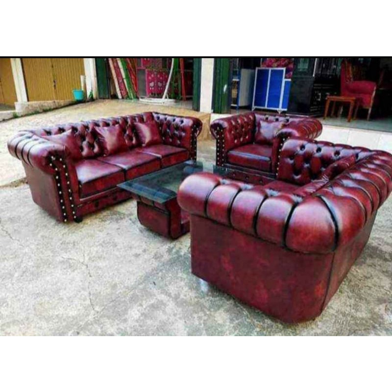 Jual Sofa Chesterfield cantik cocok buat ruangan lebih terlihat mewah