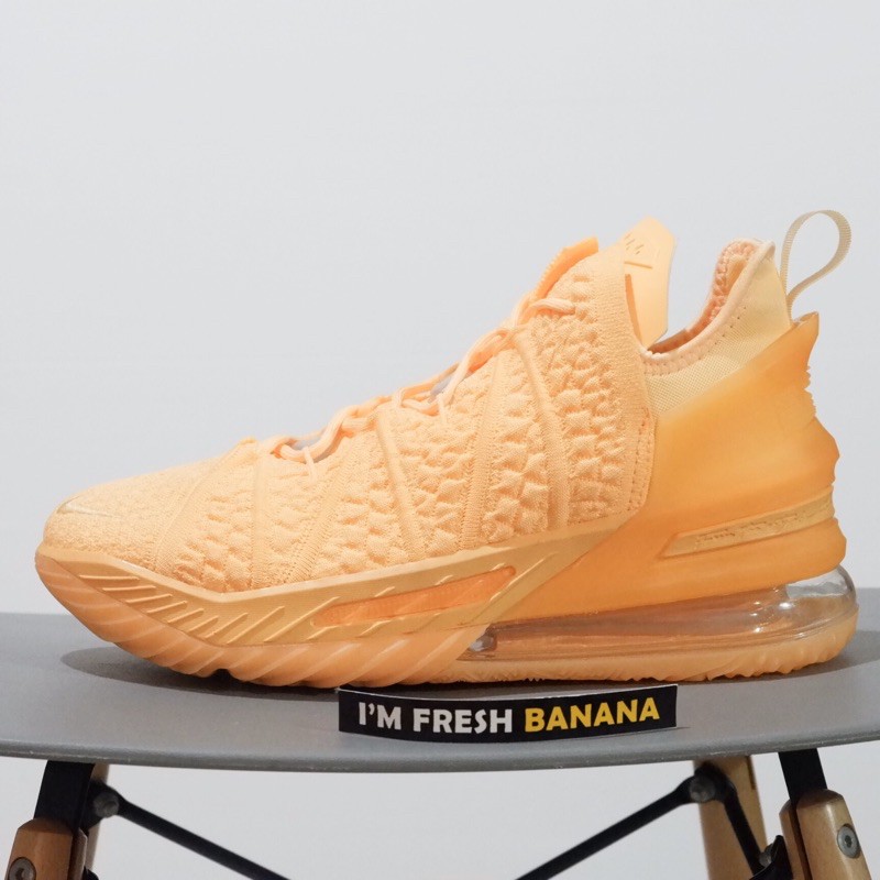 crenshaw lebron 17