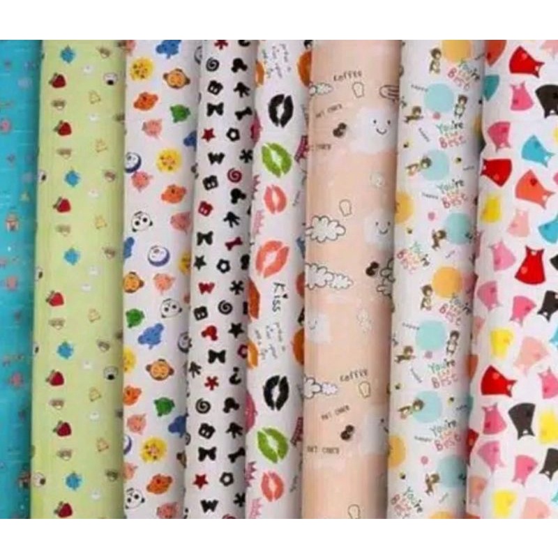 Jual Kertas Kado + Kartu Ucapan Motif Random | Shopee Indonesia